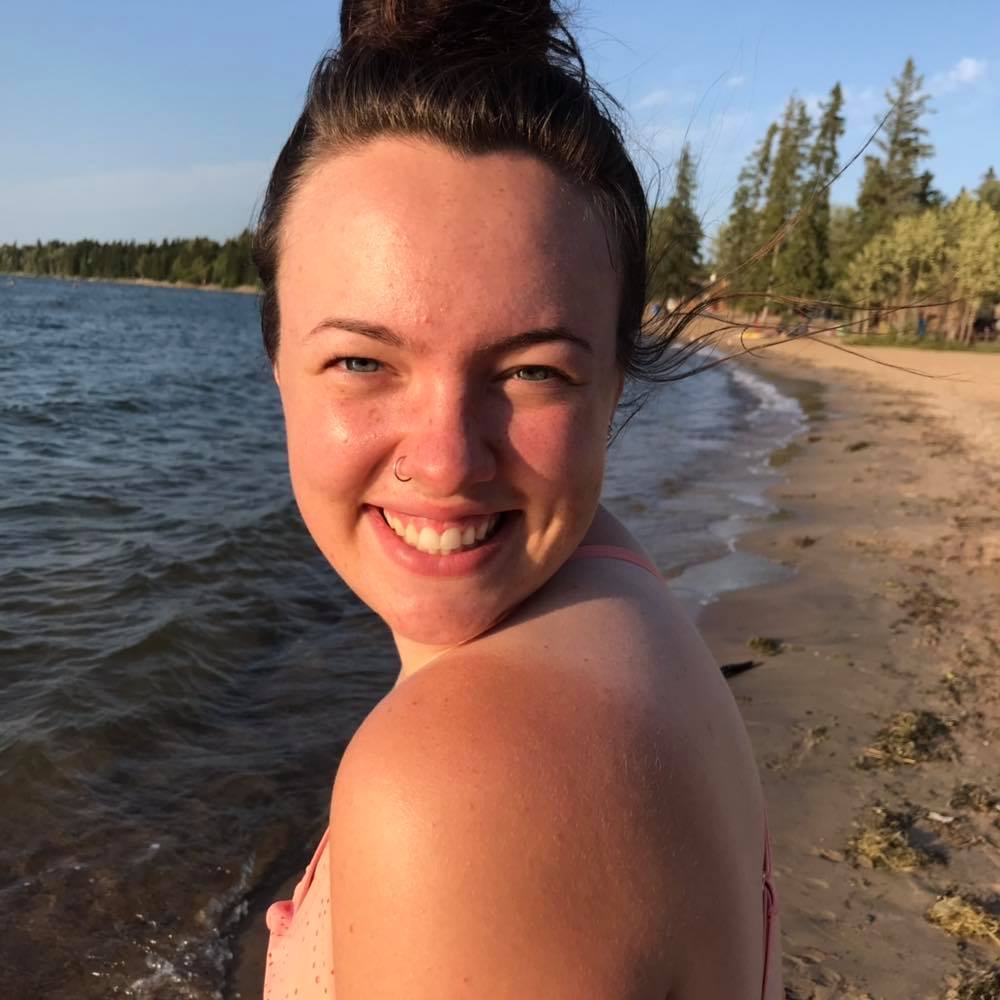 Meet your Posher, Maria